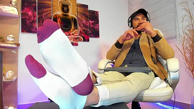 alessandro wye online show from February 28, 8:42 am