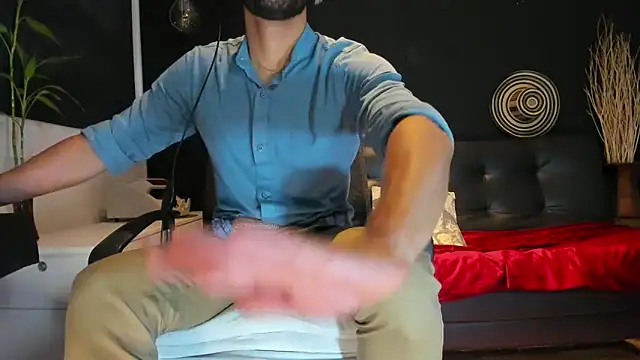 alessandro wye online show from October 11, 6:56 am