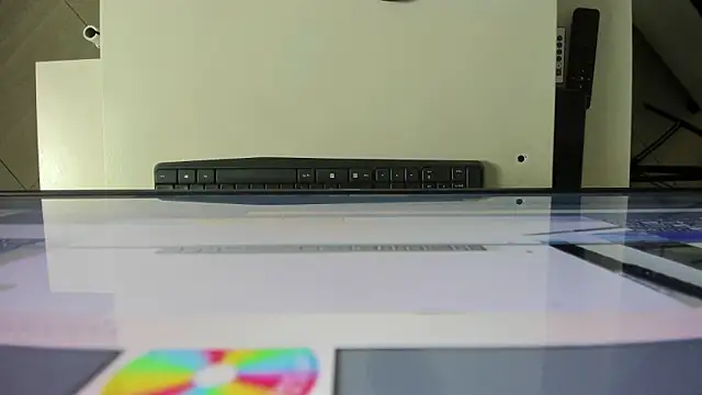 escarleth   online show from March 9, 1:15 pm