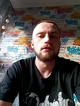 wariacik0024 online show from March 14, 3:28 pm