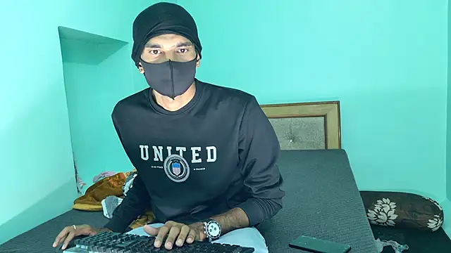 Habibi big b online show from February 17, 11:40 am