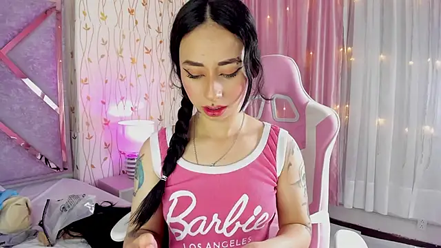 hanna  azumi online show from March 3, 8:16 am