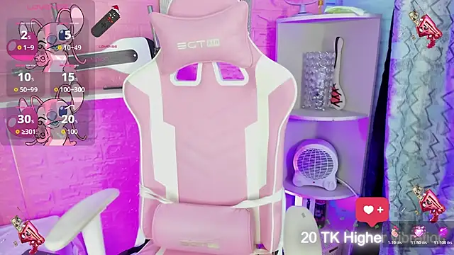 hanna  azumi online show from December 18, 2:28 am