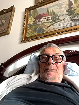 4n4l1zz4m1 online show from November 19, 2:17 pm