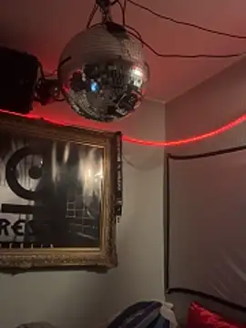 pillepallex84x online show from December 18, 1:22 am