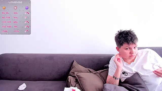 jessica tenderly online show from April 16, 1:34 pm