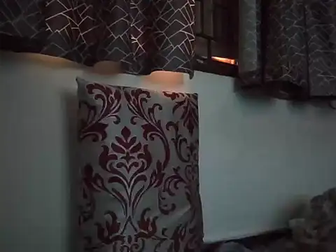 Snapshot of Varma3101 chatting on March 3, 4:51 am Varma3101 online show from March 3, 4:51 am