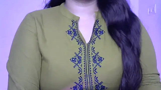 Cute-Ayesha online show from October 4, 8:34 am