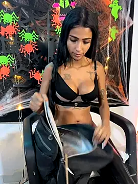 Antonellasmith00 online show from October 20, 1:00 pm