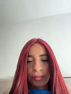 Snapshot of Laura_fernandezII chatting on January 10, 5:48 pm Laura fernandezII online show from January 10, 5:48 pm