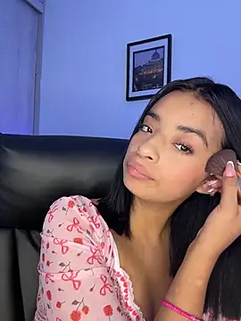 Laura fernandezII online show from February 4, 6:58 pm