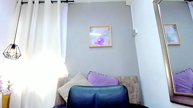 LenaRuiz  online show from February 19, 3:16 pm