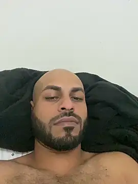 islandvybee55 online show from December 22, 10:06 am