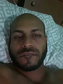 islandvybee55 online show from January 16, 2:48 am