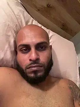 islandvybee55 online show from February 28, 1:01 pm