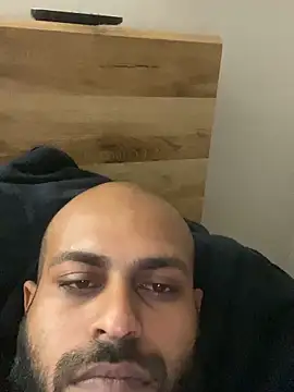 islandvybee55 online show from March 14, 3:50 pm