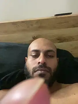 islandvybee55 online show from March 15, 9:21 pm