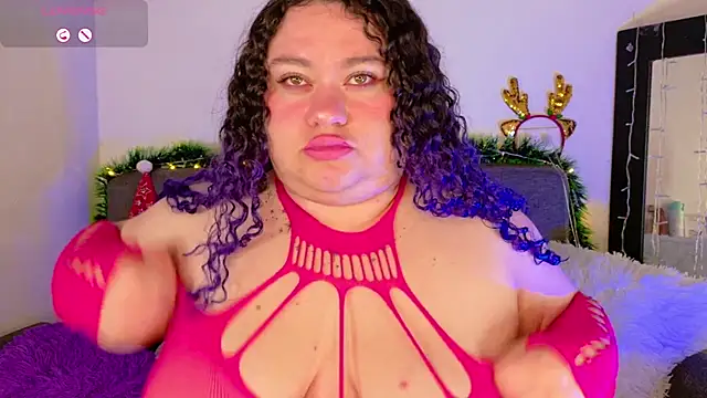 Snapshot of lunitaa0 chatting on December 18, 3:01 am lunitaa0 online show from December 18, 3:01 am