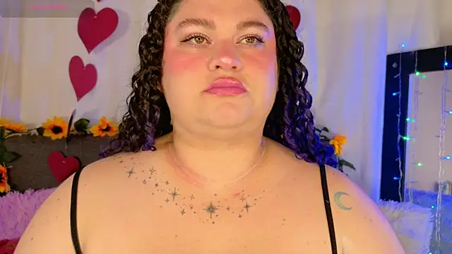 Snapshot of lunitaa0 chatting on February 19, 3:02 am lunitaa0 online show from February 19, 3:02 am