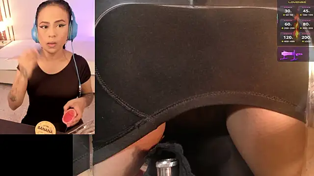 CookiesAndBoots online show from May 25, 5:24 am