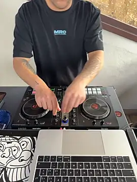 ErPumas126 online show from March 25, 3:18 pm