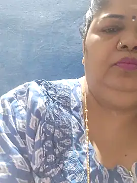 Snapshot of tamilthanushri chatting on May 18, 8:09 am tamilthanushri online show from May 18, 8:09 am