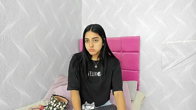 natalia aguirre1 online show from January 5, 12:53 pm