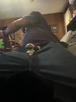 SukItSlo444 online show from March 11, 10:38 pm