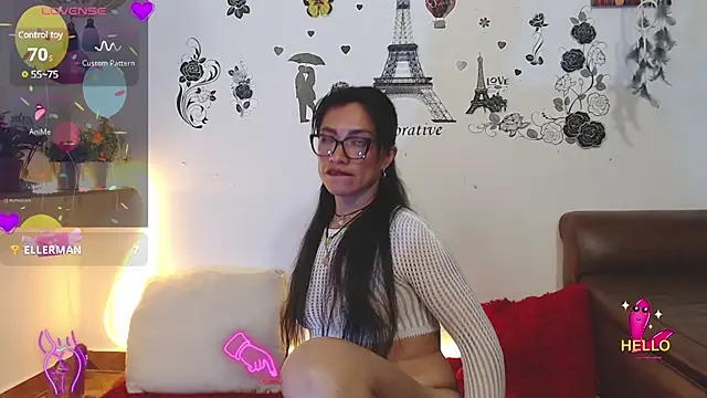 FernandaEloisa online show from February 26, 4:45 pm