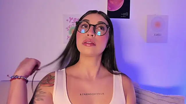 Snapshot of sensualhaven_ chatting on November 16, 1:11 am sensualhaven online show from November 16, 1:11 am