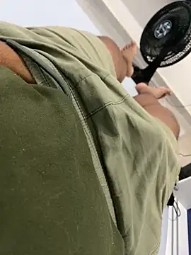 Snapshot of D4ivid chatting on November 25, 1:38 am D4ivid online show from November 25, 1:38 am