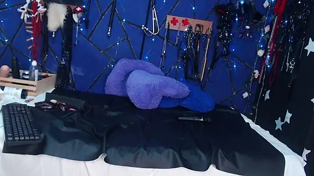 Snapshot of gretahardsex chatting on February 15, 10:31 pm gretahardsex online show from February 15, 10:31 pm