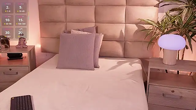 lexiee grey  online show from February 14, 12:02 pm