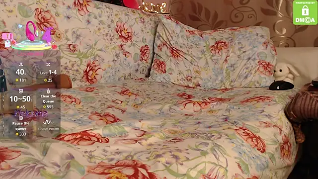  M i a    online show from October 20, 2:56 am