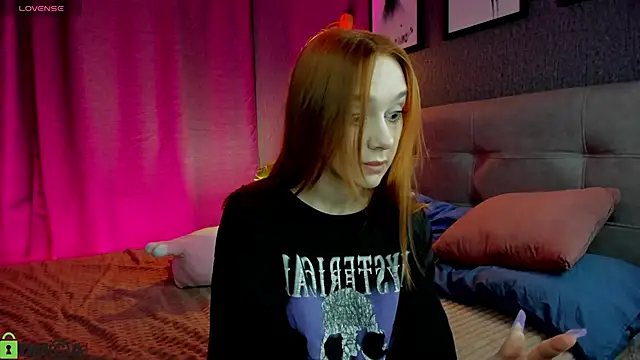 Lesi Moonie01 online show from April 10, 9:14 am