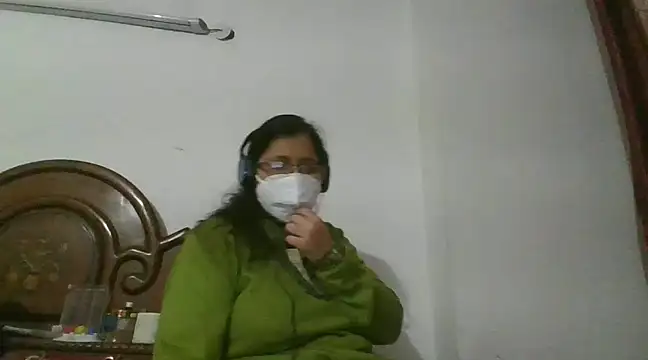 cutiecatty21 online show from December 2, 3:14 pm