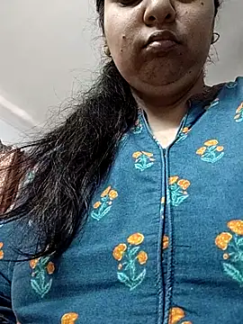 cutiecatty21 online show from November 3, 7:31 am