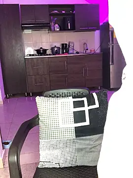 EmmaRossem online show from January 9, 8:10 pm