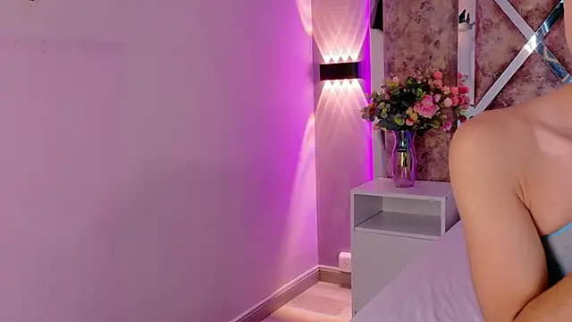 MaxiRogers online show from January 9, 10:29 am