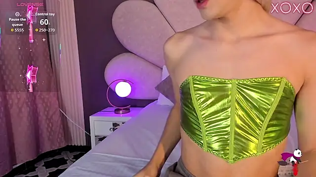 MaxiRogers online show from January 10, 11:45 am