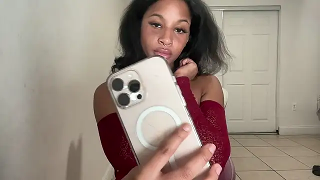 shandiloveslemonss online show from September 22, 12:56 am