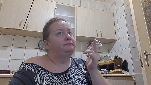 melissaBlessing online show from February 9, 2:15 am