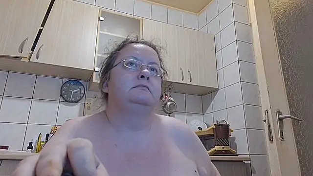 Snapshot of melissaBlessing chatting on July 13, 11:29 pm melissaBlessing online show from July 13, 11:29 pm