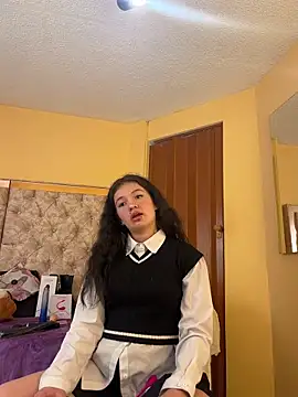 lilimini032 online show from November 26, 7:59 pm