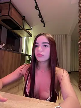 carolynnetrujillo online show from October 15, 2:22 am