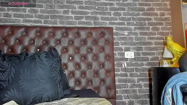 Drake Nassir4 online show from December 2, 5:02 am