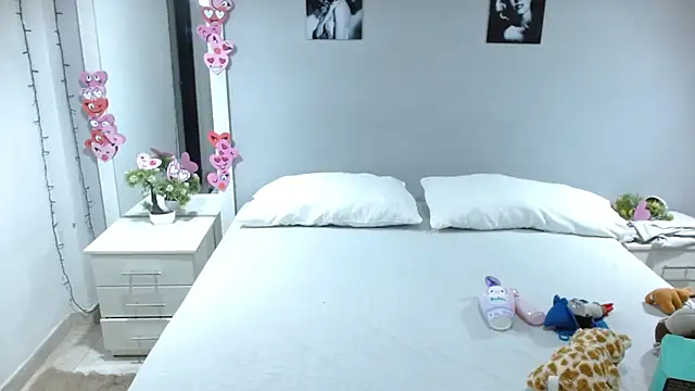 Snapshot of Kimandyuk chatting on March 12, 6:55 pm Kimandyuk online show from March 12, 6:55 pm