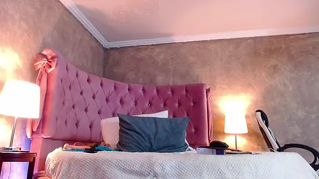 GabyPetit online show from February 1, 4:22 pm