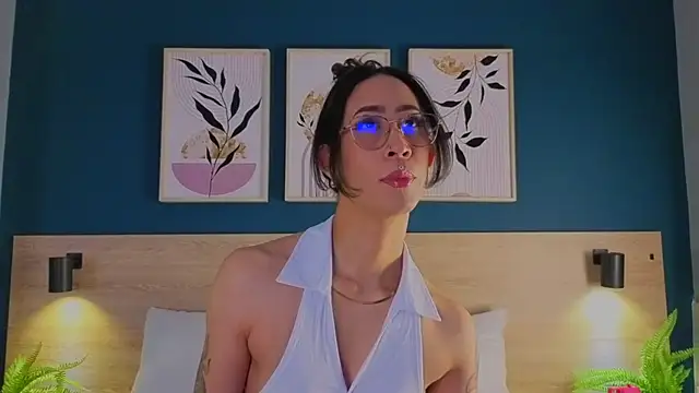 GabyPetit online show from October 4, 3:37 am