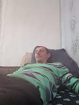 Snapshot of MachoXRallph chatting on November 13, 6:34 am MachoXRallph online show from November 13, 6:34 am